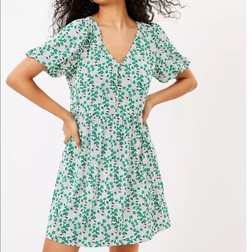 Loft Side Tie V-Neck Dress Green Floral Flounce Bubble Sleeve Button Front 12